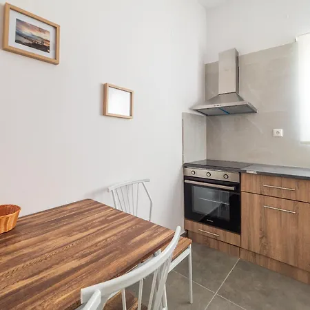Andronikos Apartamento *