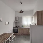 Andronikos Apartamento *