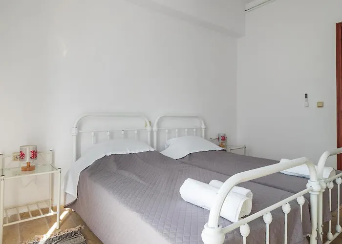 Andronikos Apartamento *