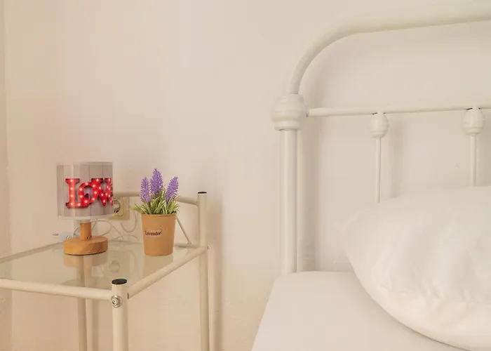 Andronikos Apartamento *