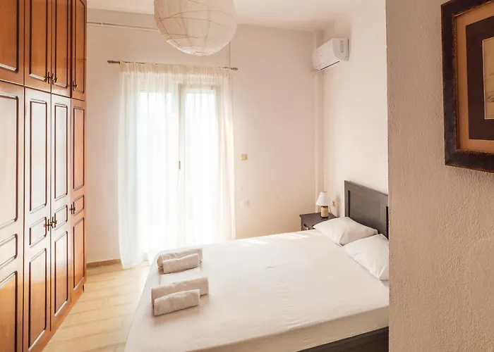 Andronikos Apartamento *